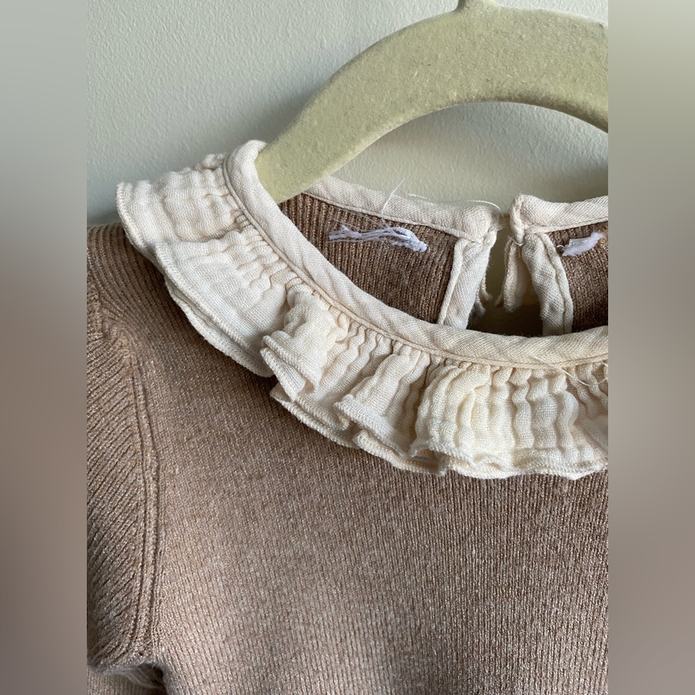 Zara girls knit camel colored dress with cream ruffle collar. Zara knitwear. - Picture 3 of 9